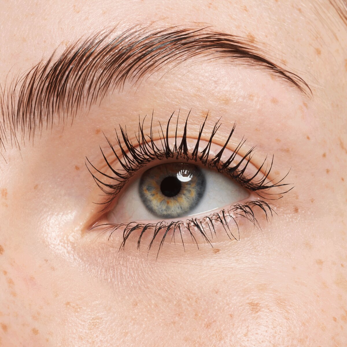 Catrice Glam & Doll Lash Colorist Semi-Permanent Volume Mascara 010