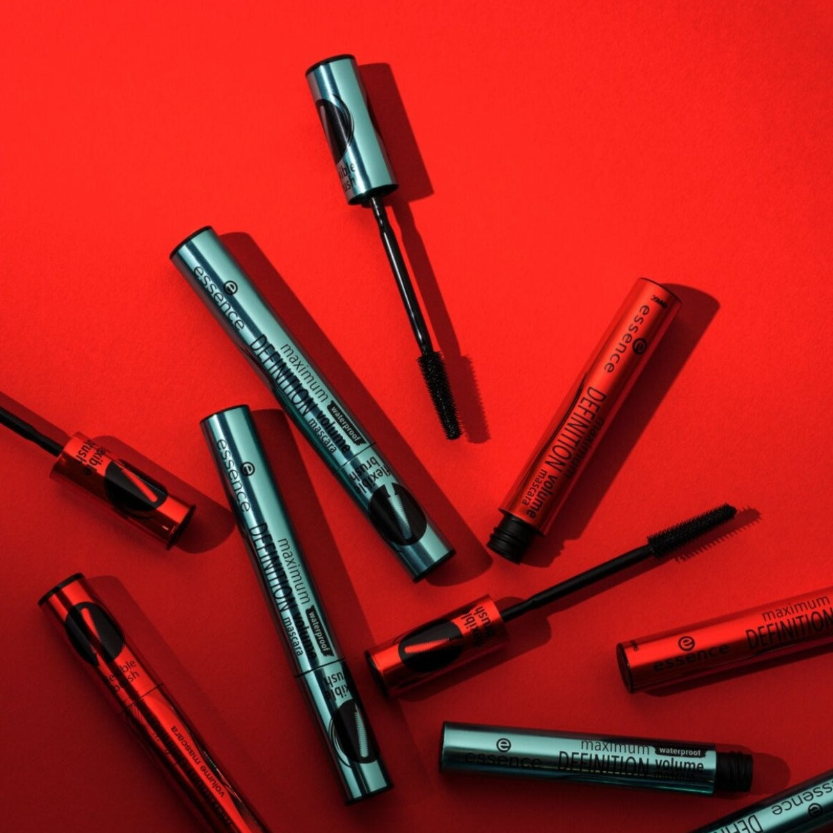 Essence Maximum Definition Waterproof Volume Mascara