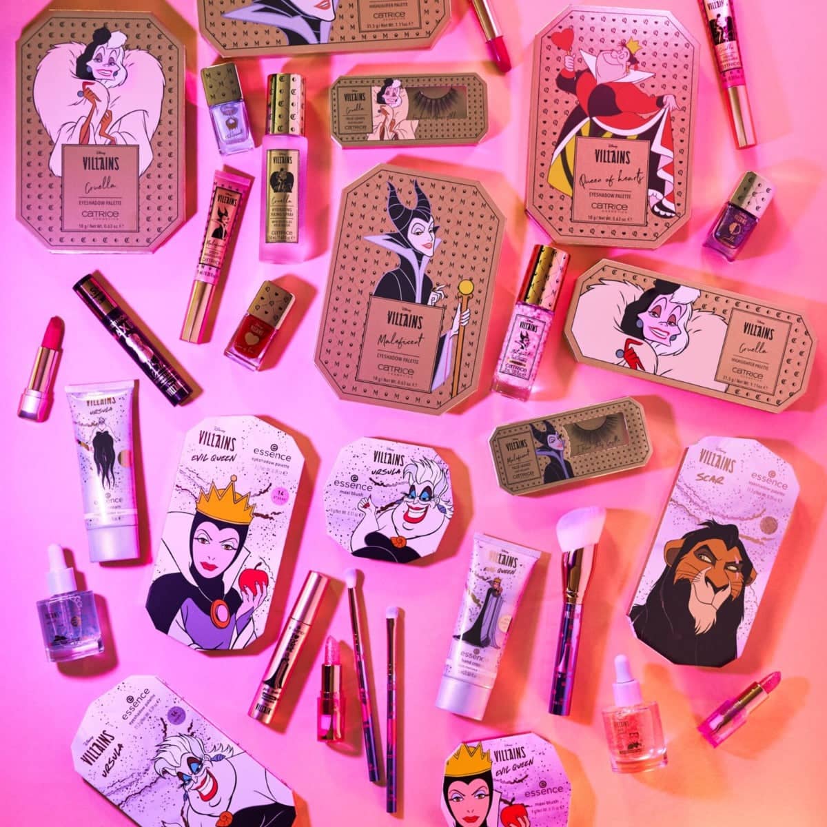 Essence Disney Villains Evil Queen Eyeshadow Palette Magic Mirror