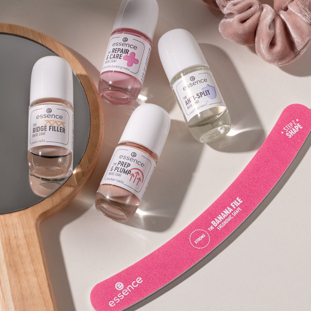 Essence The Repair & Care Base Coat