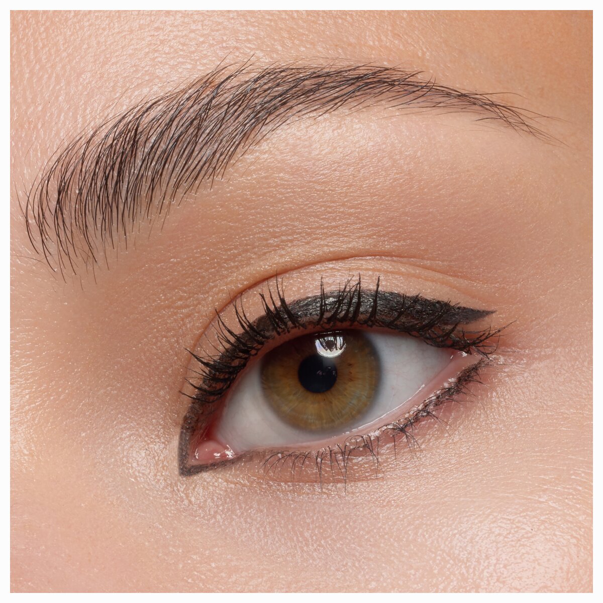 Essence Super Fine Liner Pen 01