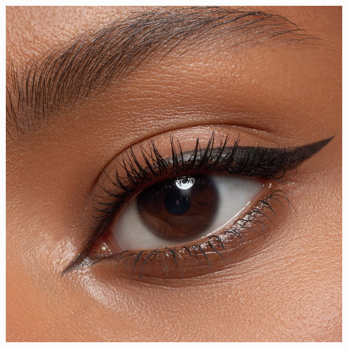 Essence Super Fine Liner Pen 01