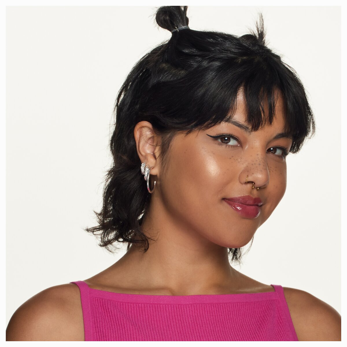 Essence Super Fine Liner Pen 01