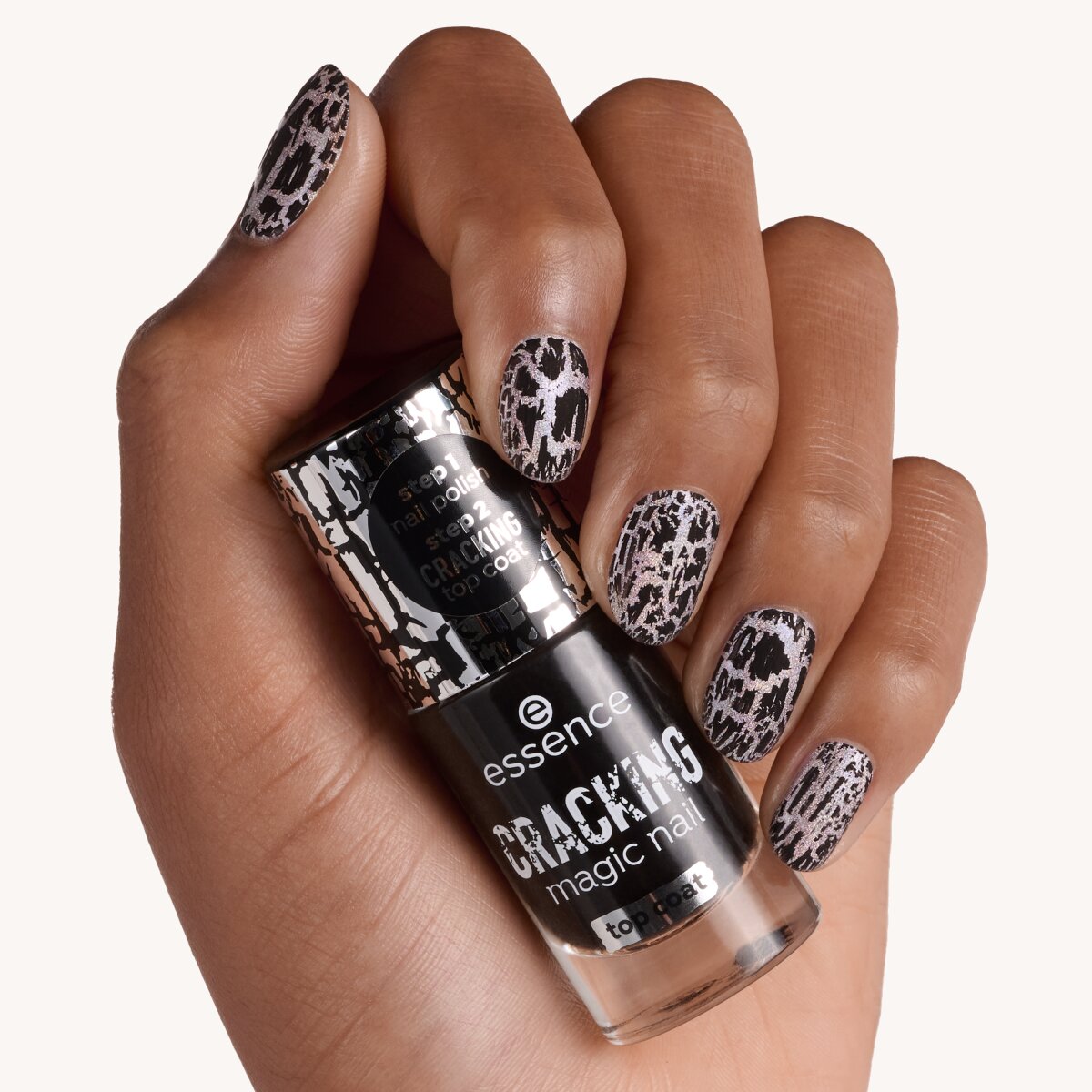 Essence Cracking Magic Nail Top Coat 01
