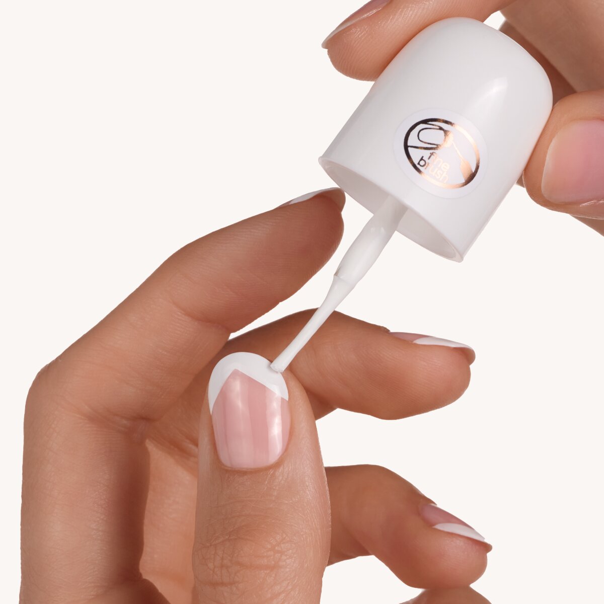 Essence French Manicure Tip Painter 01