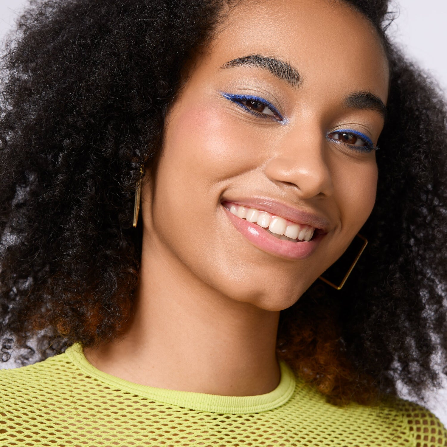 Essence Disney Mickey and Friends The False Lashes Mascara Extreme Volume & Curl