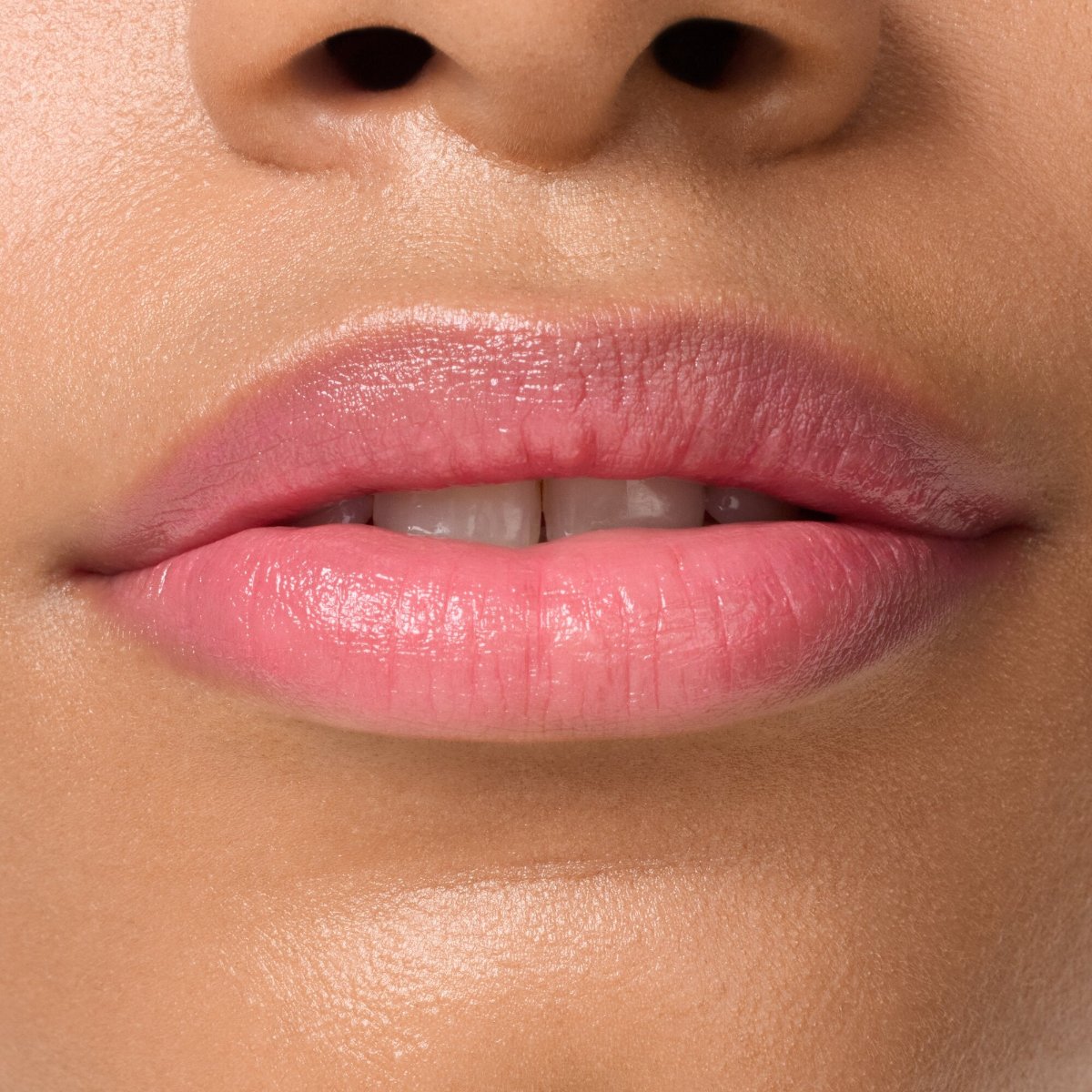 Essence Mickey & Friends Lip Balm 01