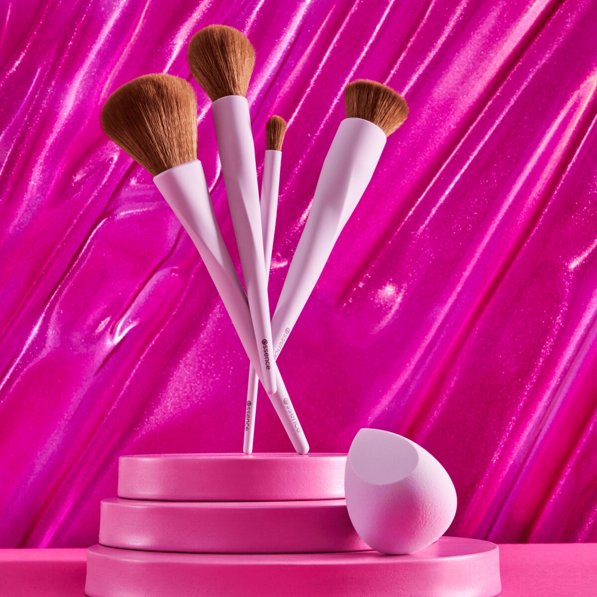 Essence Blush & Highlighter Brush 01