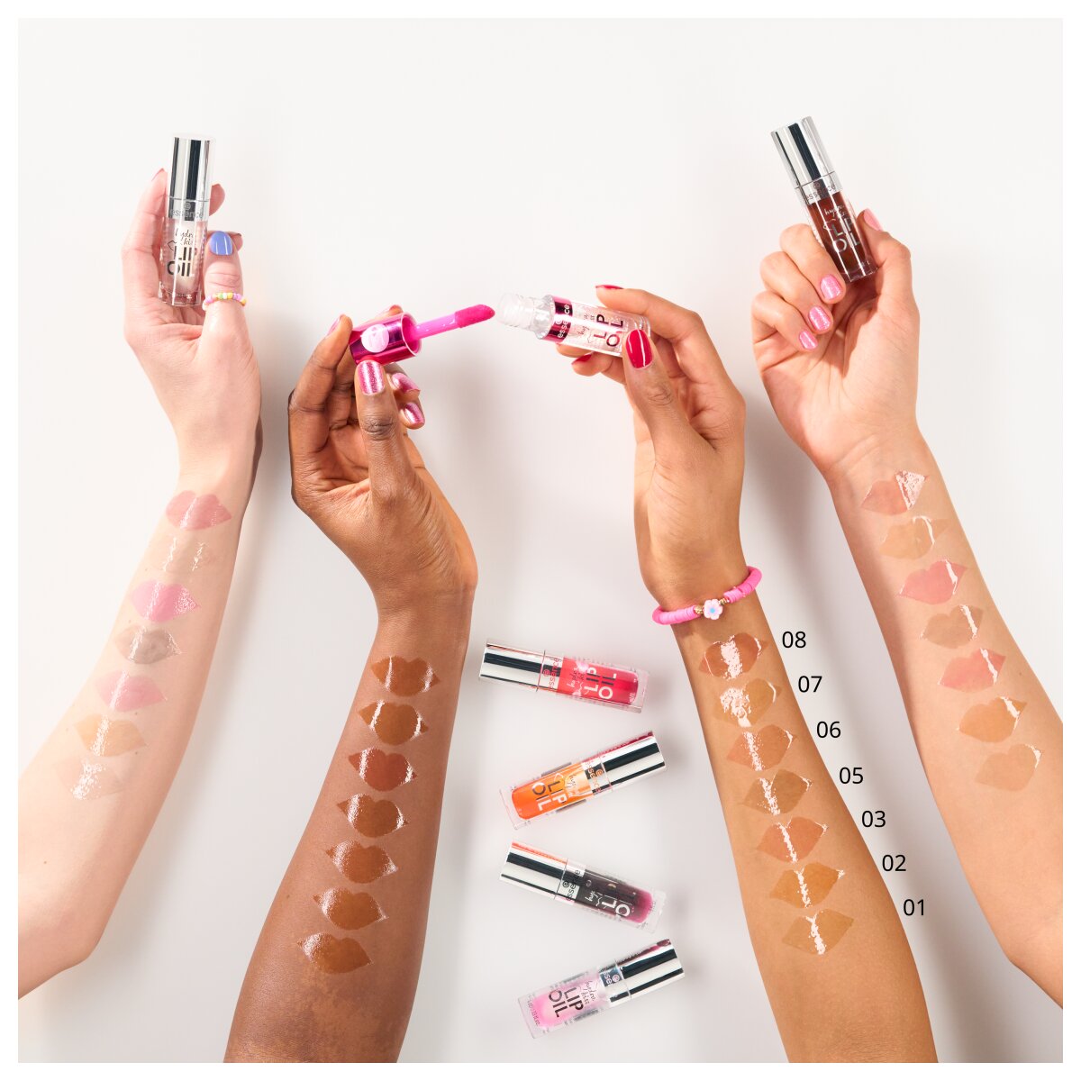 Essence Hydra Kiss Lip Oil Full Tray 15 Lip glosses | 15% off!