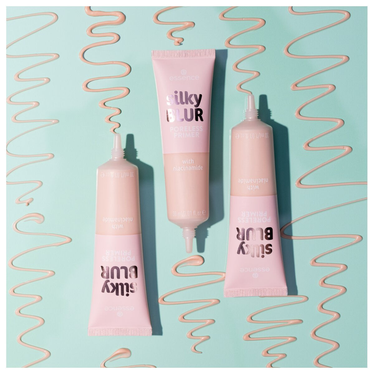 Essence Silky Blur Poreless Primer