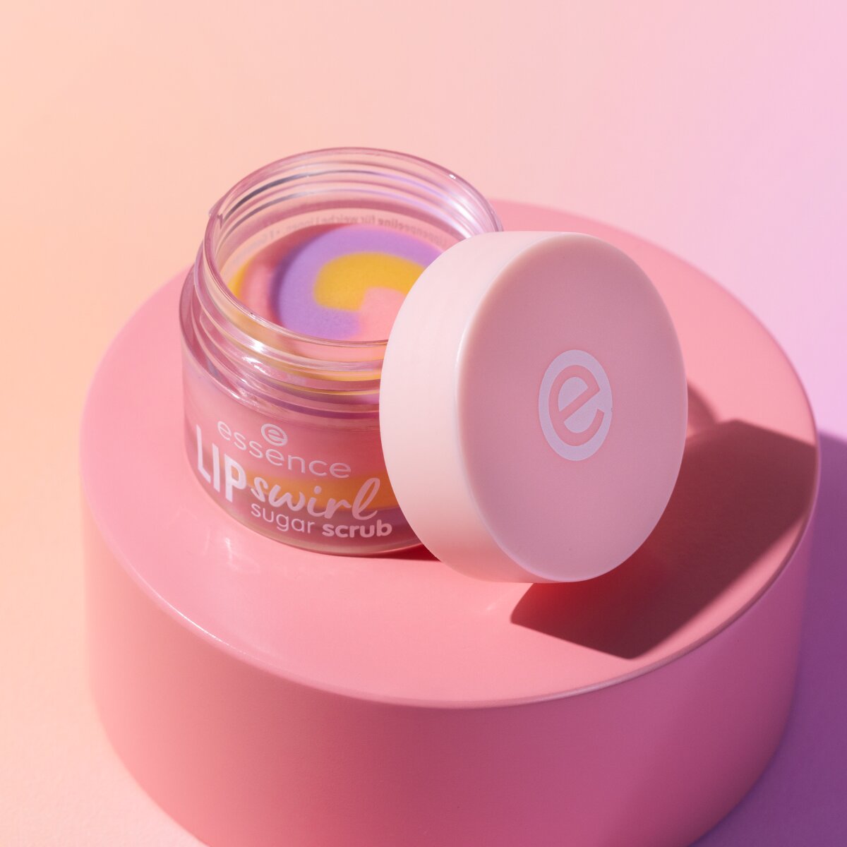 Essence Lip Swirl Sugar Scrub 01