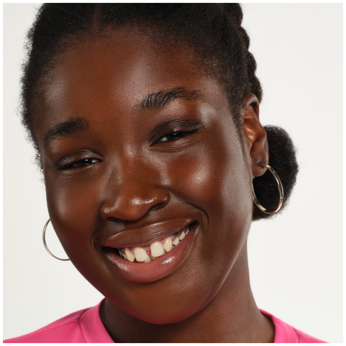 essence Glow Like Honey Serum Spray