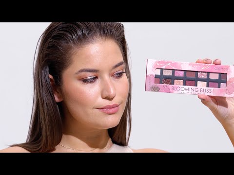 Catrice Blooming Bliss Slim Eyeshadow Palette 020