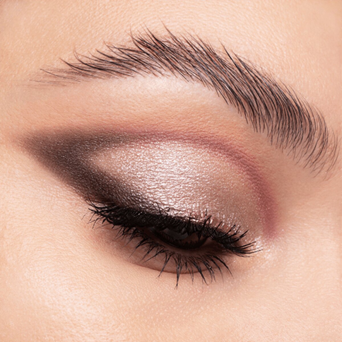 Catrice Pro Next-Gen Nudes Slim Eyeshadow Palette 010