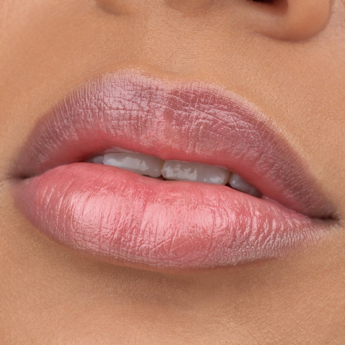 Essence Electric Glow Colour Changing Lipstick