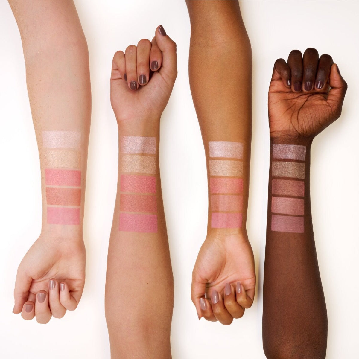 Essence Peachy Blossom Blush &amp; Highlighter Palette