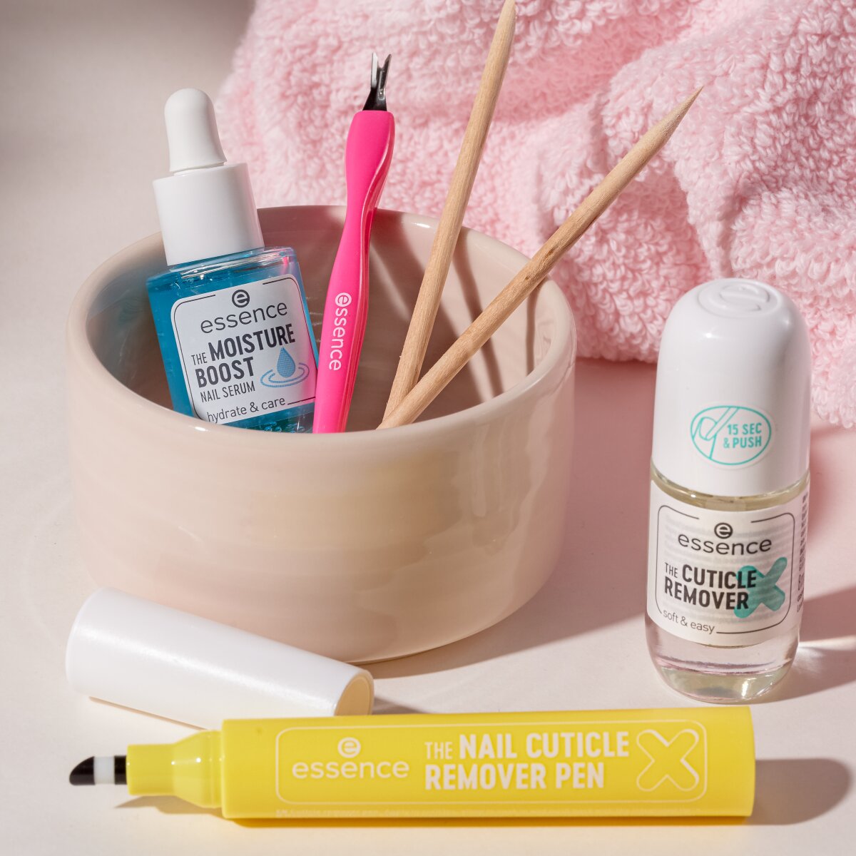 Essence The Nail Cuticle Remover Pen