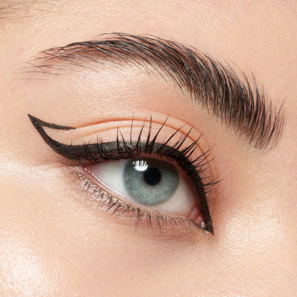 Catrice Calligraph Pro Precise 20H Matte Liner 010