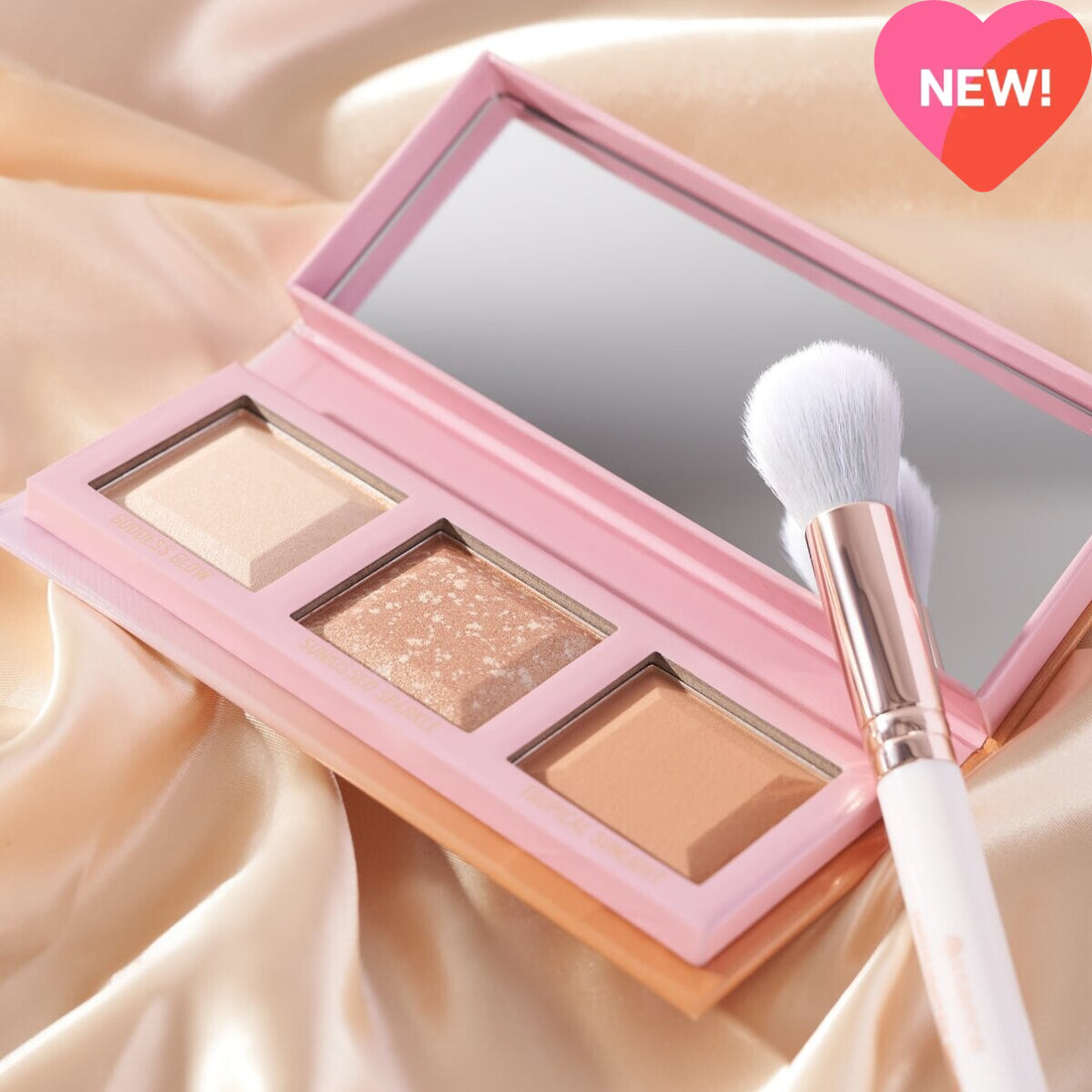 Essence Love That Glow &amp; Bronze Palette