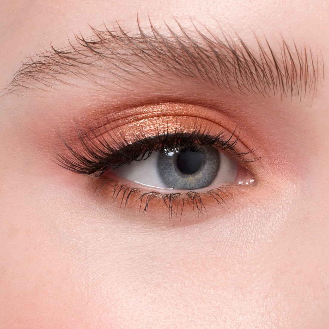 Essence Mickey & Friends False Lashes 01