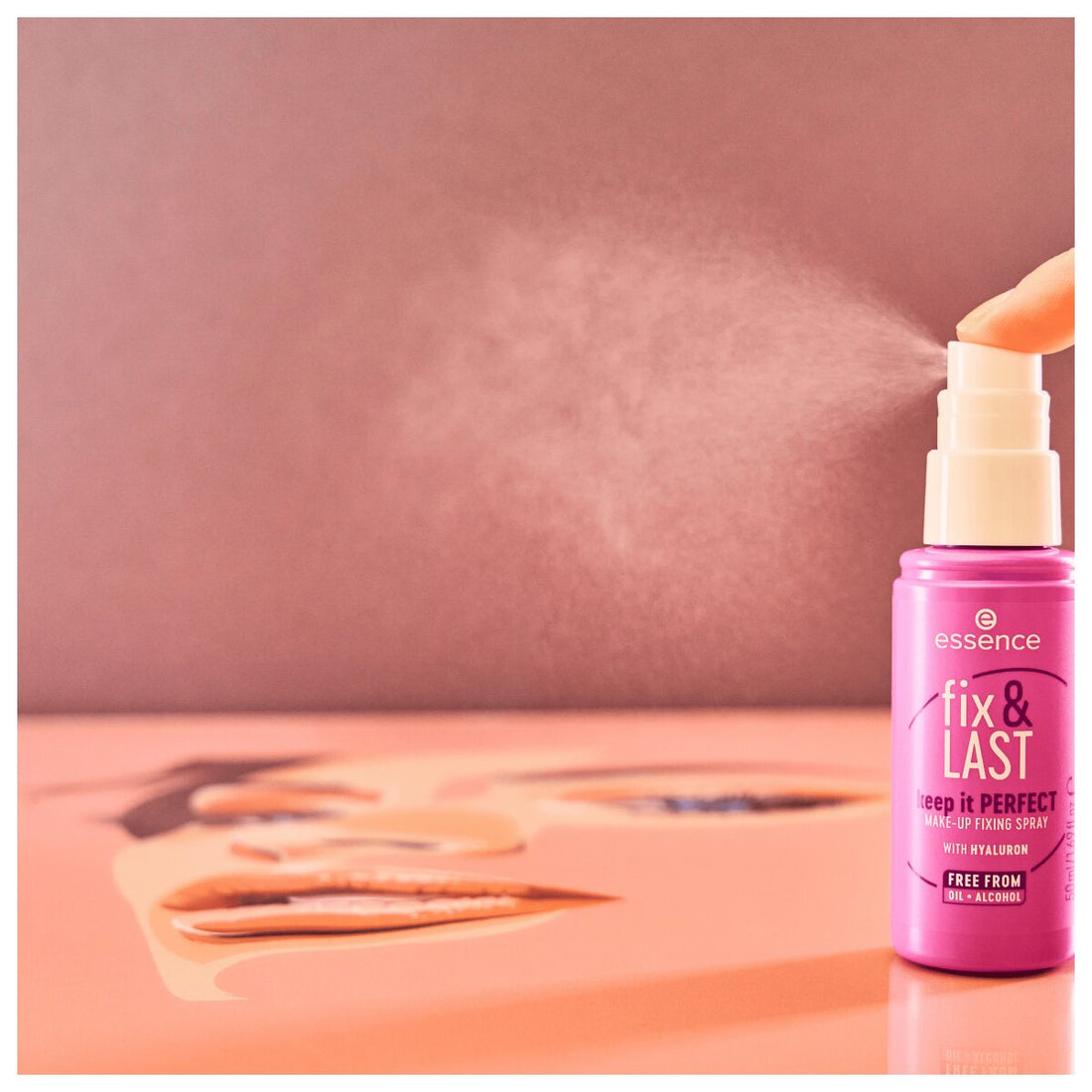 Essence Fix & Last Keep It Perfect Make-Up Fixing Spray