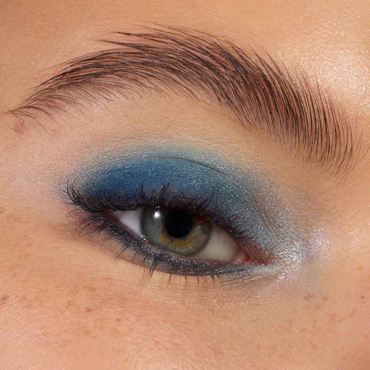 essence Soft Touch Duo Eyeshadow 03