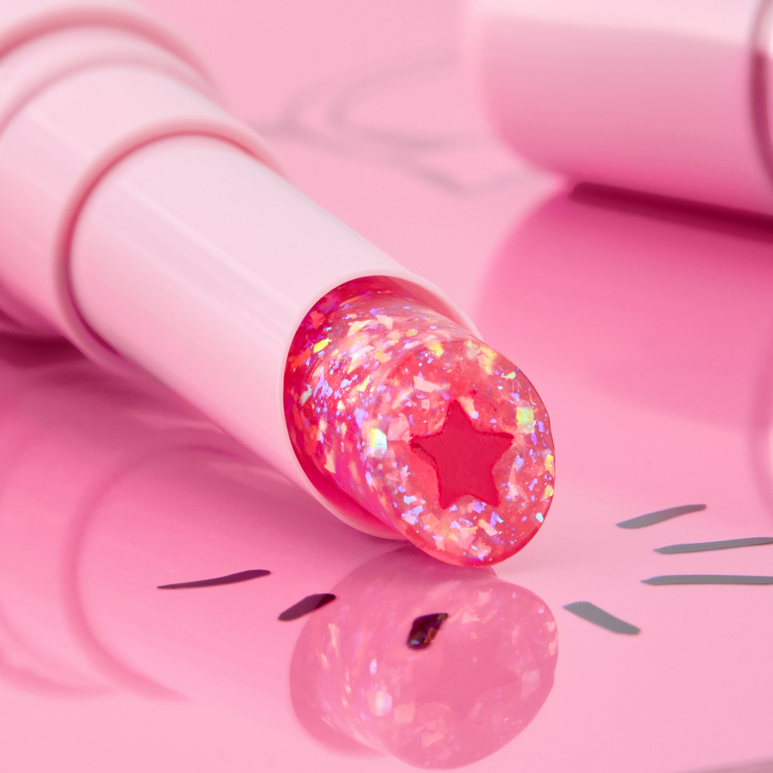 Essence Xmas KiSSES Tinting Lip Glow 01 Star Kiss Bliss!