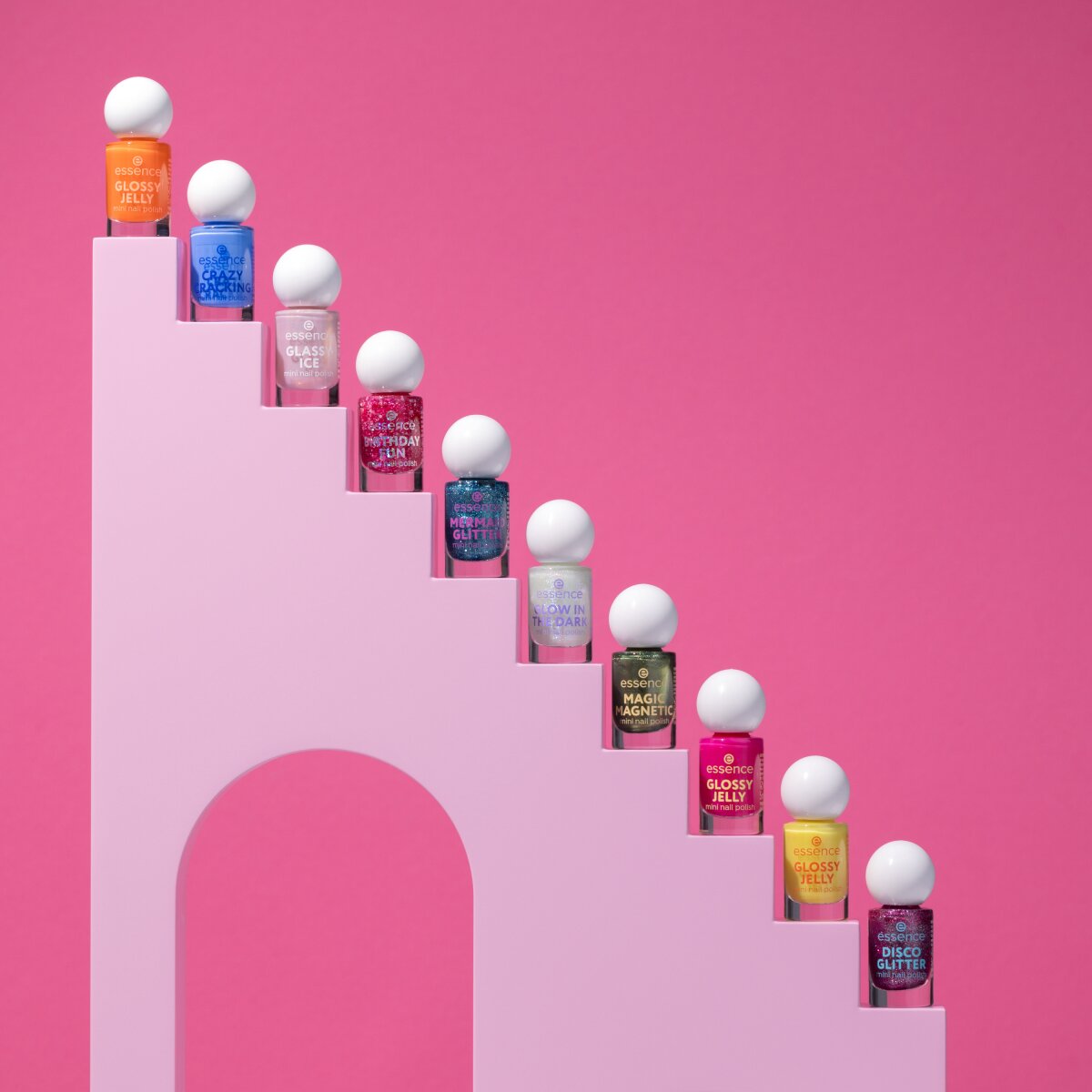 Essence Magic Magnetic Mini Nail Polish 10