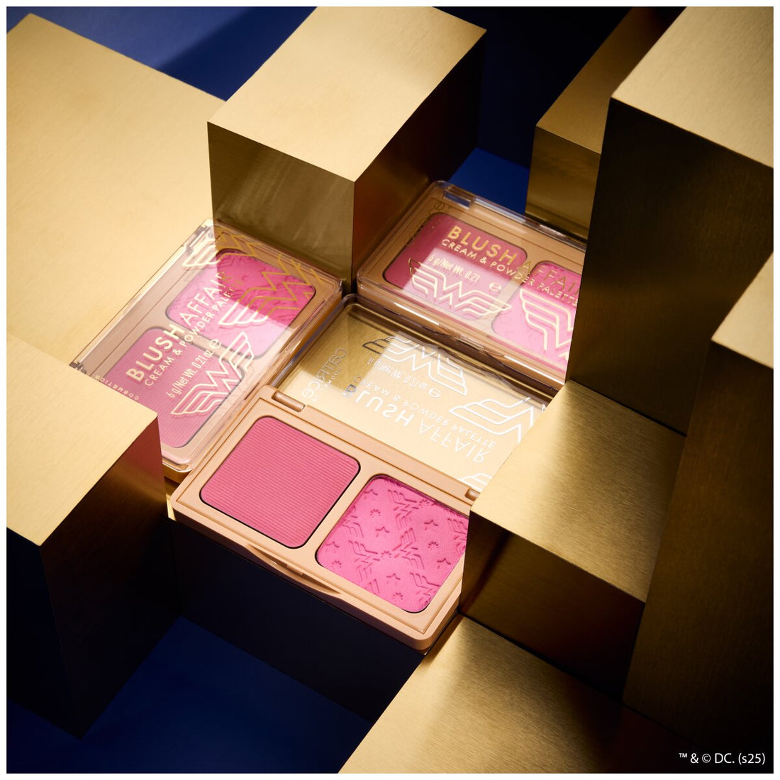 Catrice Wonder Woman Blush Affair Cream &amp; Powder Palette 010 Champion for all