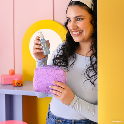 Essence Polly Pocket Hydro Fixing Spray 01