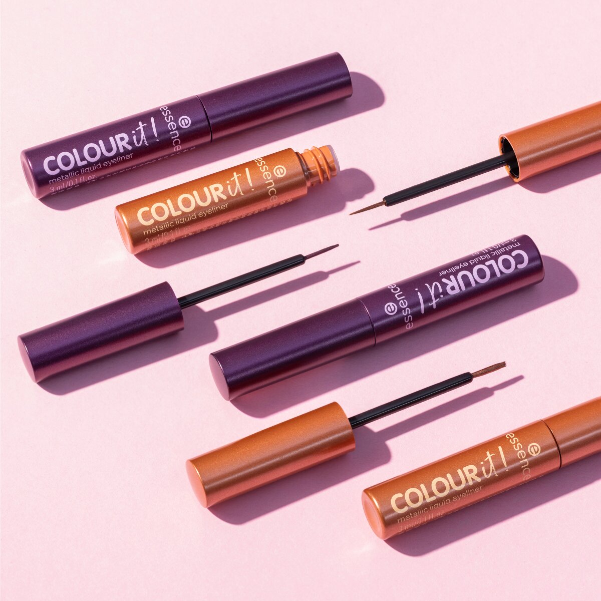 Essence Colour It! Metallic Liquid Liner