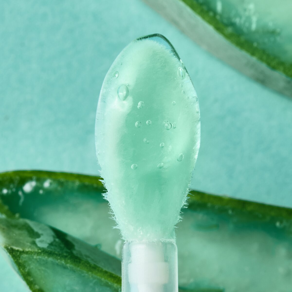 essence Jelly Grip Eyeshadow Primer