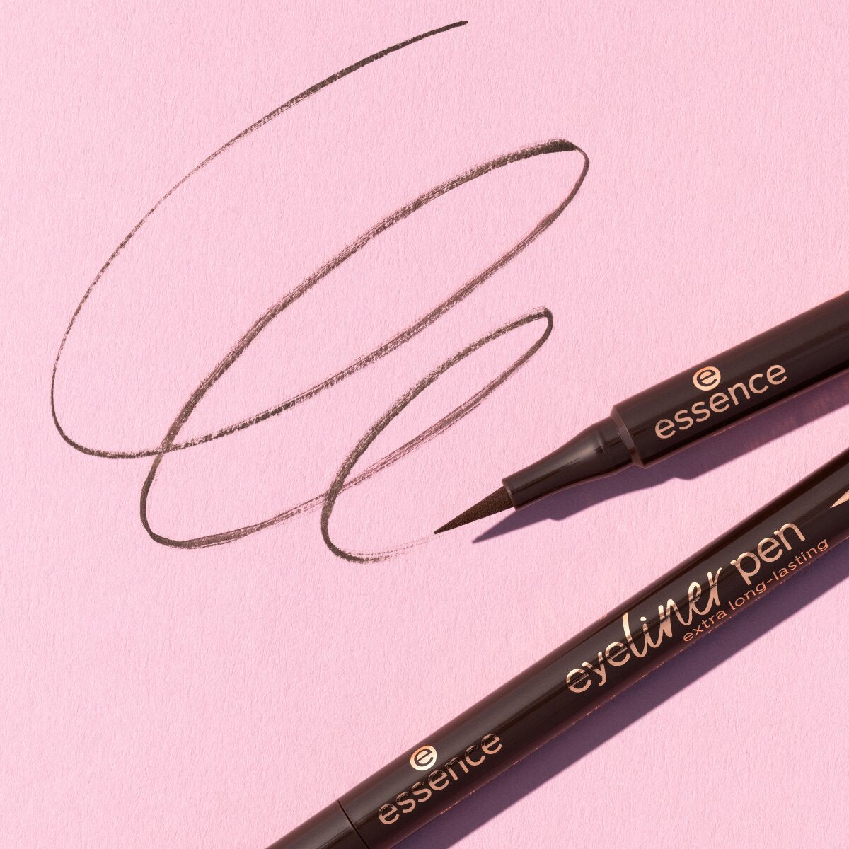 Essence Eyeliner Pen Extra Long-Lasting
