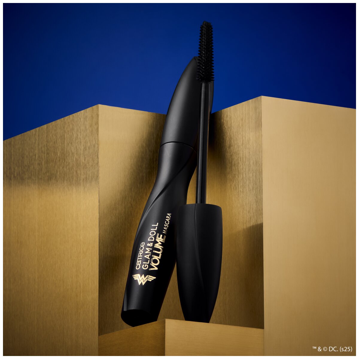 Catrice Wonder Woman Glam &amp; Doll Volume Mascara 010