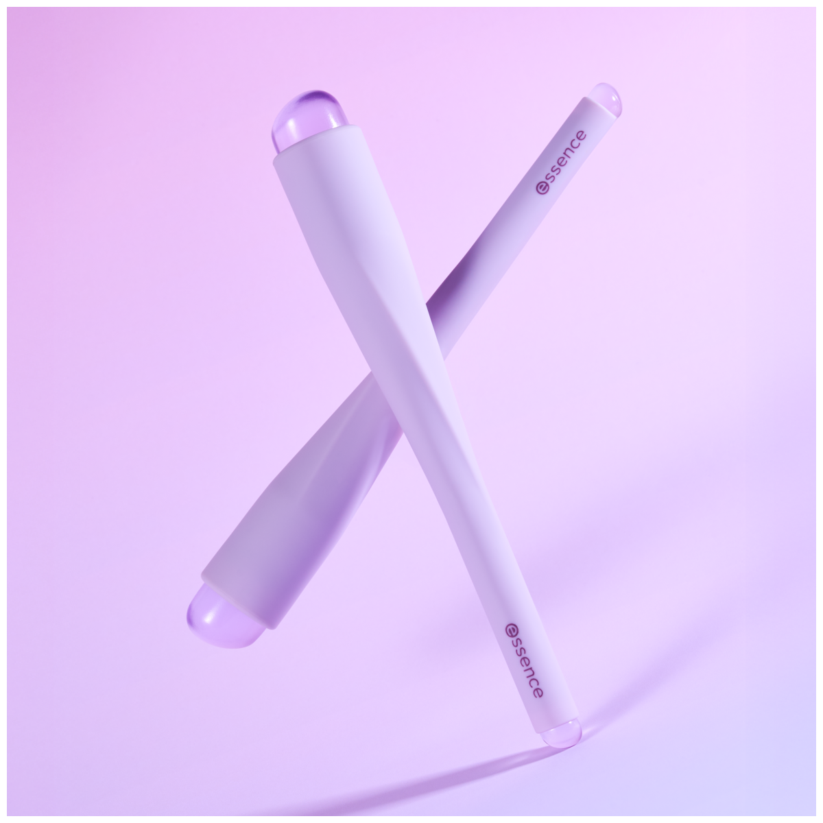 essence Double-Sided Silicone Brush 01