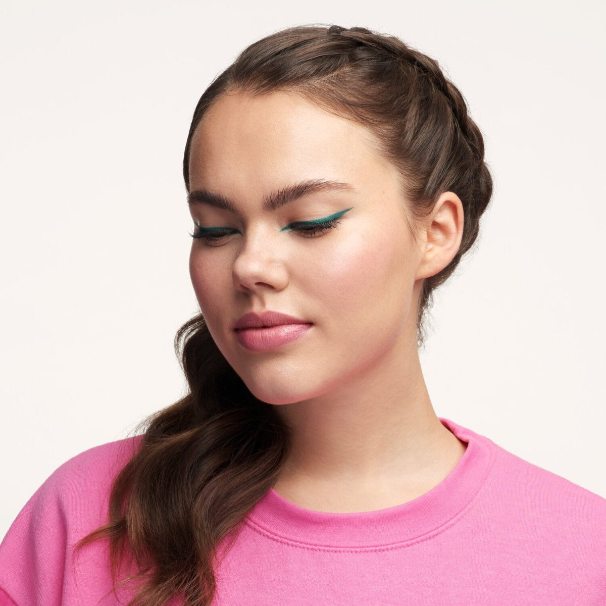 Essence Get Big! Lashes Volume Boost Waterproof Mascara