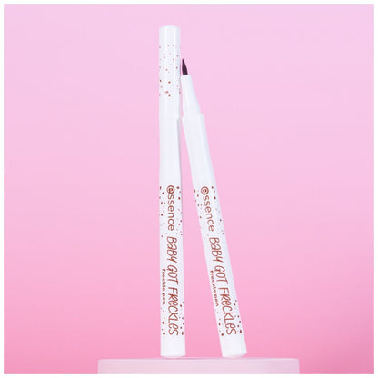 essence Baby Got Freckles Freckle Pen 10