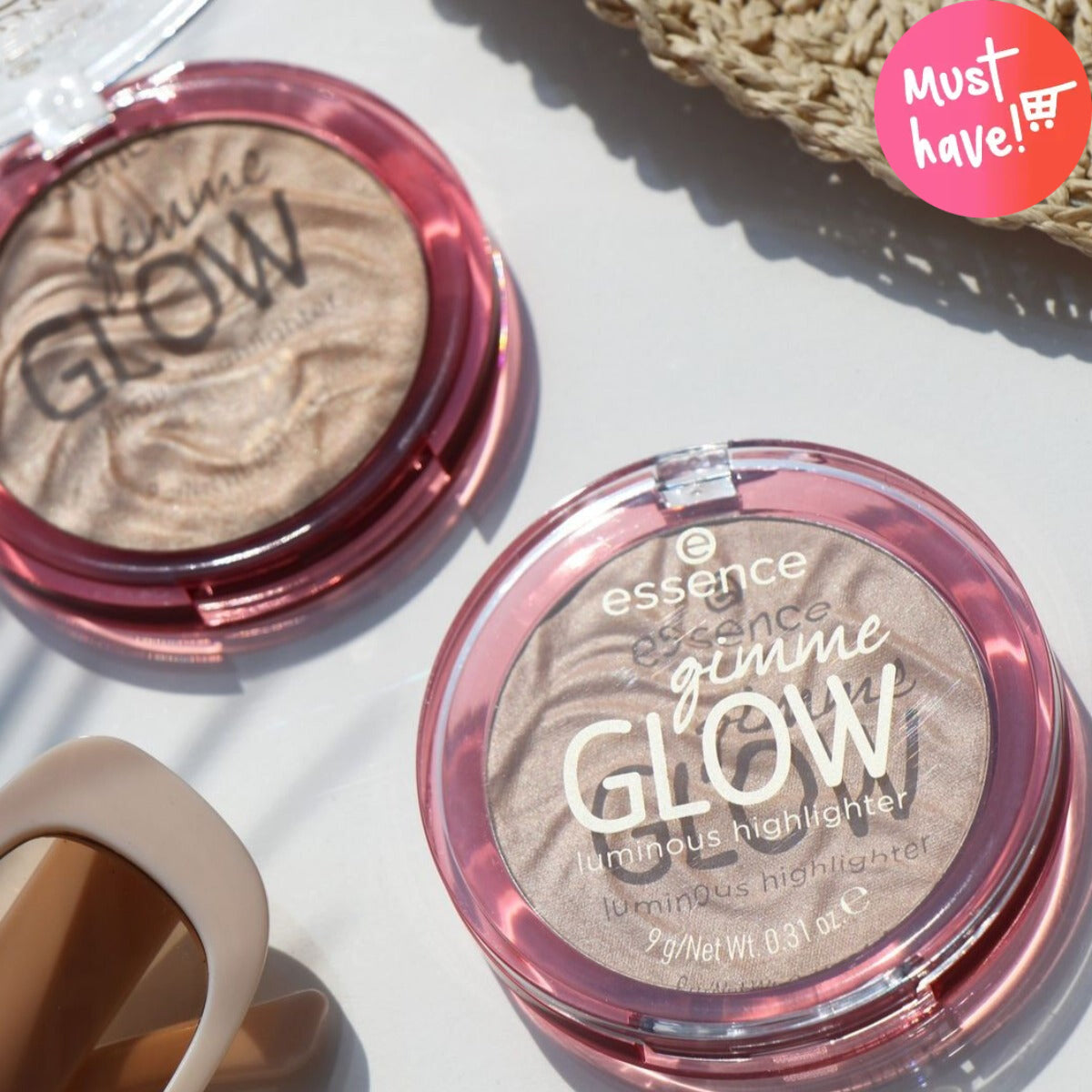 Essence Gimme Glow Luminous Highlighter