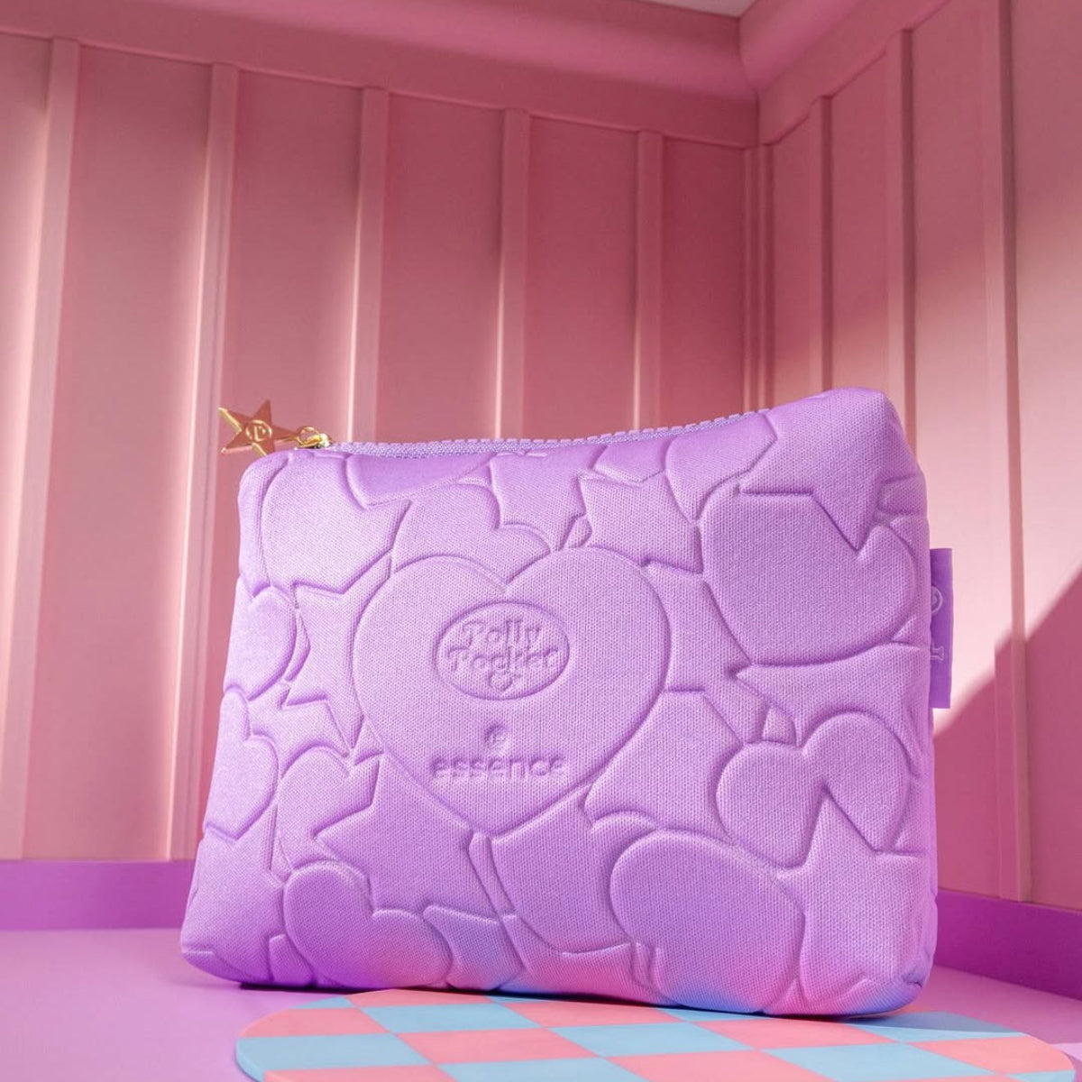 essence Polly Pocket make-up bag 01